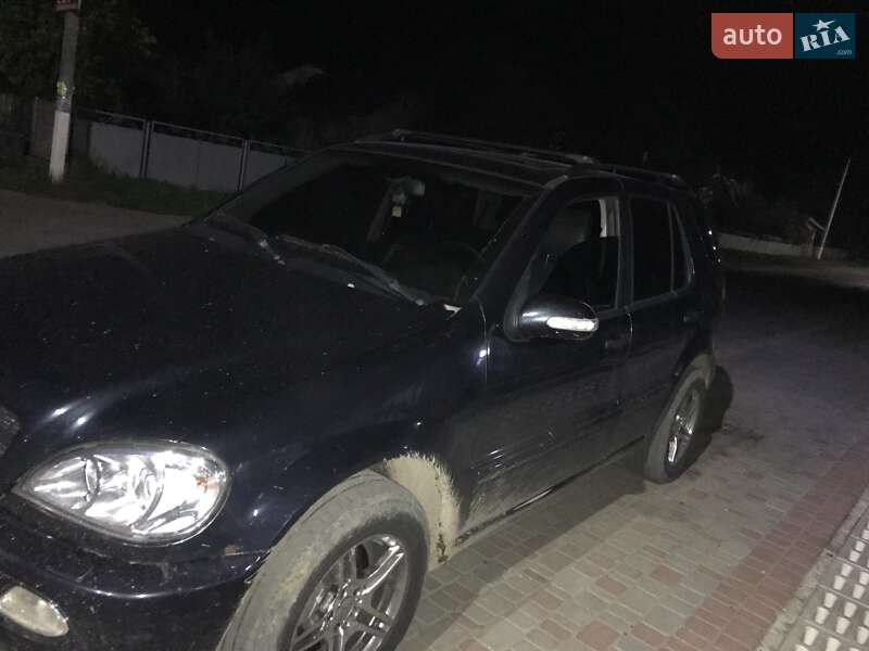Внедорожник / Кроссовер Mercedes-Benz M-Class 2003 в Черновцах
