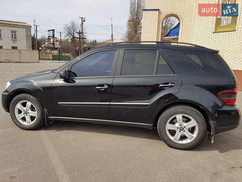 Внедорожник / Кроссовер Mercedes-Benz M-Class 2009 в Тульчине фото 18 Внедорожник / Кроссовер Mercedes-Benz M-Class 2009 в Тульчине
