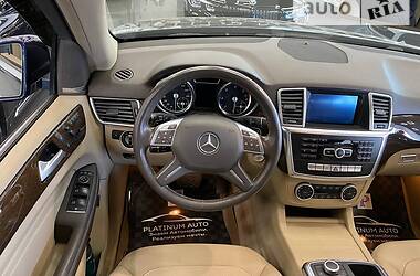 Внедорожник / Кроссовер Mercedes-Benz M-Class 2014 в Одессе