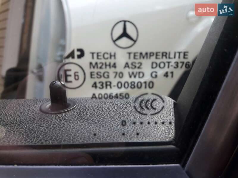 Внедорожник / Кроссовер Mercedes-Benz M-Class 2010 в Киеве