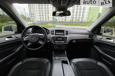 Внедорожник / Кроссовер Mercedes-Benz M-Class 2013 в Ивано-Франковске