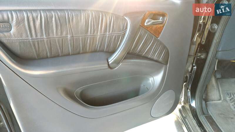 Позашляховик / Кросовер Mercedes-Benz M-Class 2000 в Ямполі