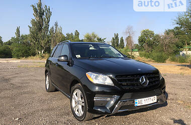 Позашляховик / Кросовер Mercedes-Benz M-Class 2013 в Кам'янському