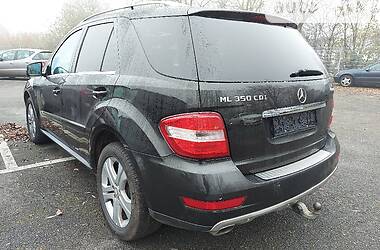 Внедорожник / Кроссовер Mercedes-Benz M-Class 2010 в Бердичеве