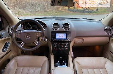 Внедорожник / Кроссовер Mercedes-Benz M-Class 2008 в Черновцах