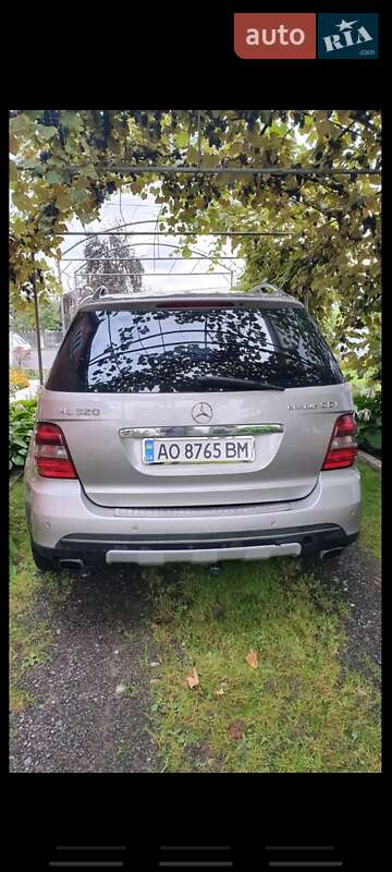 Внедорожник / Кроссовер Mercedes-Benz M-Class 2005 в Рахове
