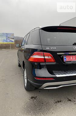 Внедорожник / Кроссовер Mercedes-Benz M-Class 2014 в Ужгороде