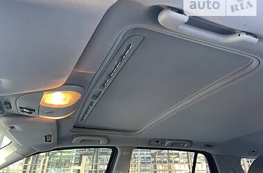 Внедорожник / Кроссовер Mercedes-Benz M-Class 2002 в 