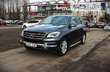 Позашляховик / Кросовер Mercedes-Benz M-Class 2013 в Черкасах