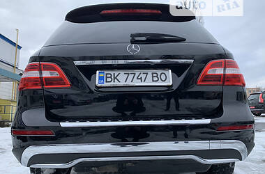Внедорожник / Кроссовер Mercedes-Benz M-Class 2013 в Ровно