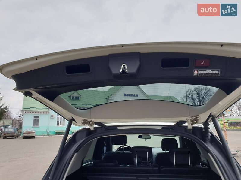 Внедорожник / Кроссовер Mercedes-Benz M-Class 2010 в Гайвороне