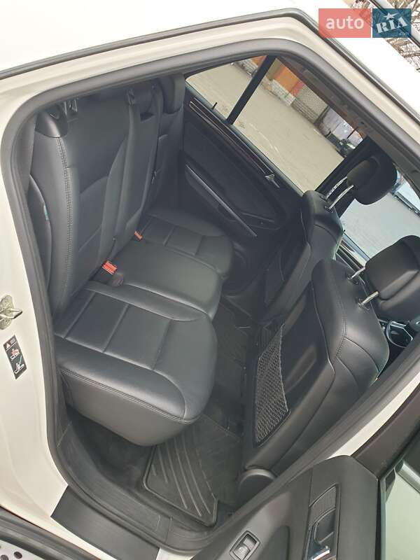 Внедорожник / Кроссовер Mercedes-Benz M-Class 2010 в Гайвороне