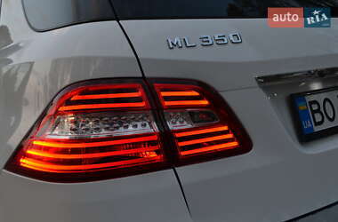 Внедорожник / Кроссовер Mercedes-Benz M-Class 2015 в 