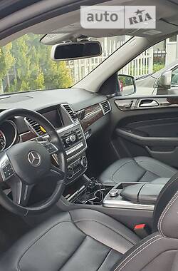 Mercedes-Benz M-Class 2013