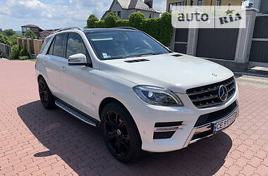 Внедорожник / Кроссовер Mercedes-Benz M-Class 2012 в Черновцах