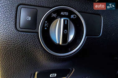 Внедорожник / Кроссовер Mercedes-Benz M-Class 2012 в 