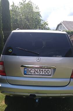 Позашляховик / Кросовер Mercedes-Benz M-Class 2004 в Стрию