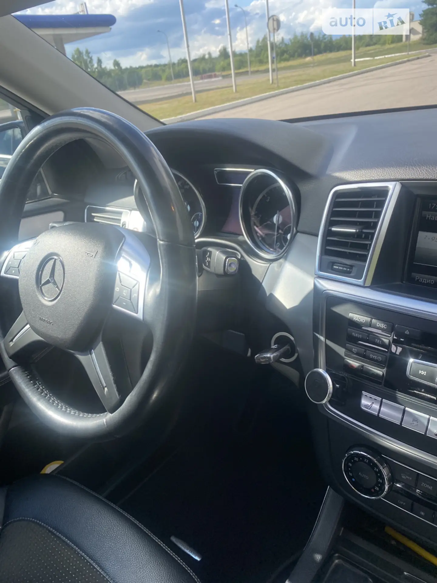 2012 Mercedes-Benz M-klasse - мініатюра 27