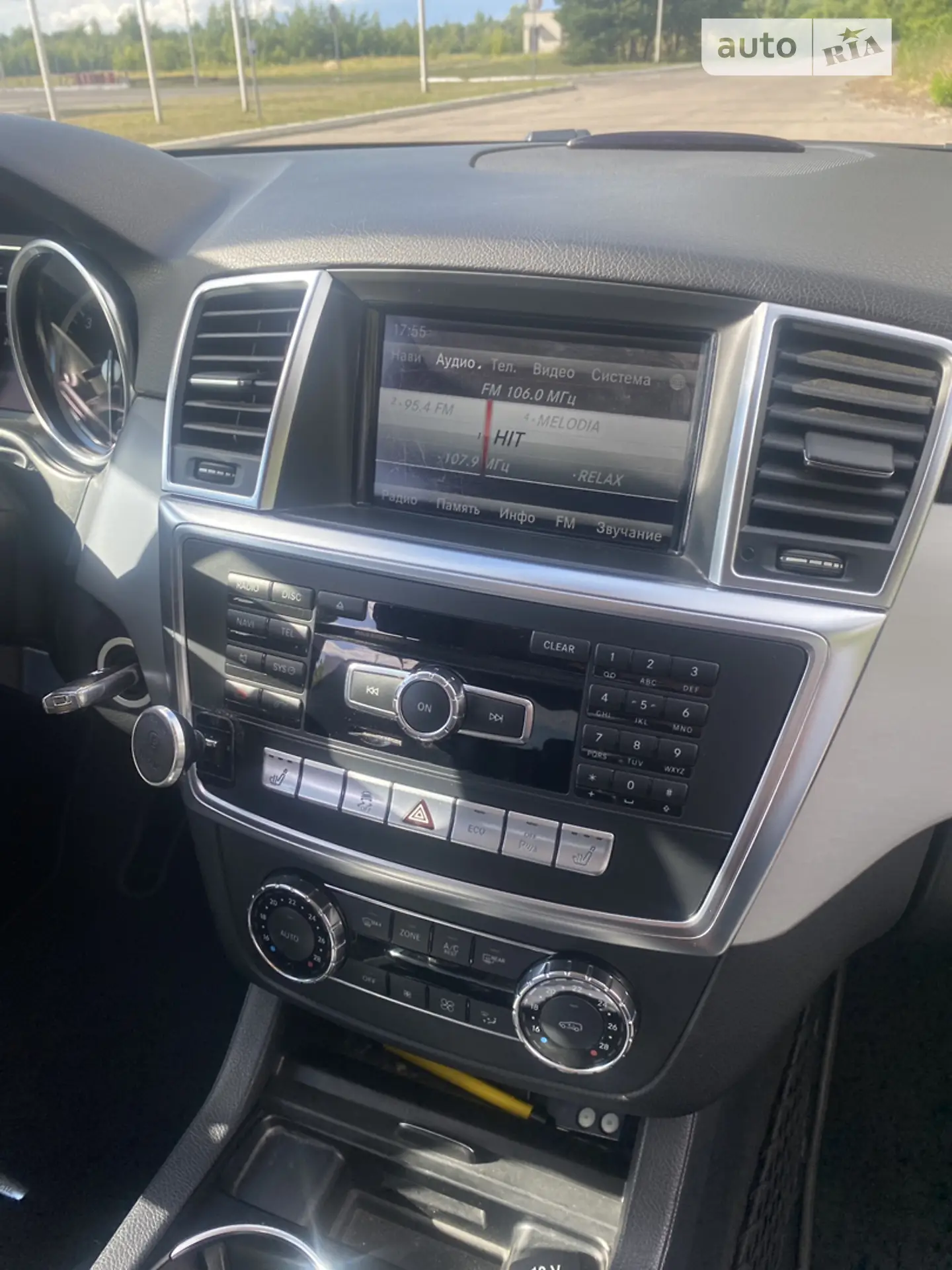 2012 Mercedes-Benz M-klasse - мініатюра 26
