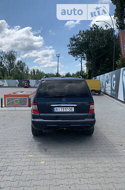 Позашляховик / Кросовер Mercedes-Benz M-Class 2001 в Чернівцях