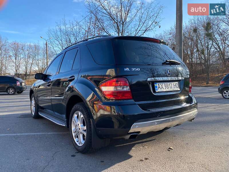 Позашляховик / Кросовер Mercedes-Benz M-Class 2006 в Харкові