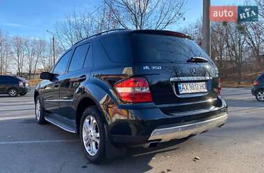 Внедорожник / Кроссовер Mercedes-Benz M-Class 2006 в 