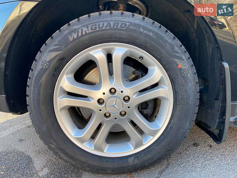 Позашляховик / Кросовер Mercedes-Benz M-Class 2006 в Харкові