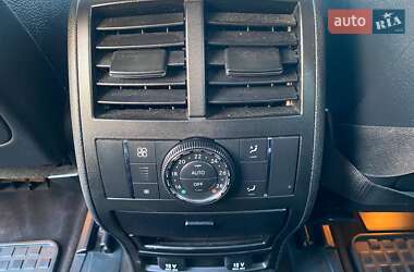 Внедорожник / Кроссовер Mercedes-Benz M-Class 2006 в 