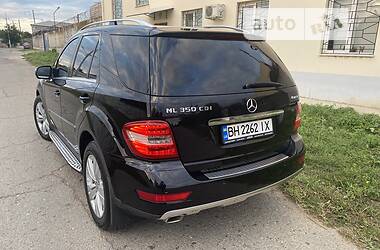 Внедорожник / Кроссовер Mercedes-Benz M-Class 2010 в 