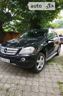 Mercedes-Benz M-Class 2007