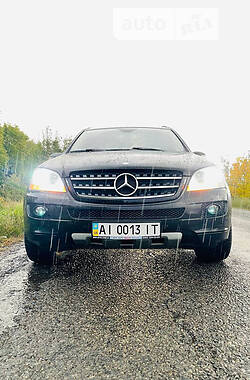 Внедорожник / Кроссовер Mercedes-Benz M-Class 2005 в Киеве