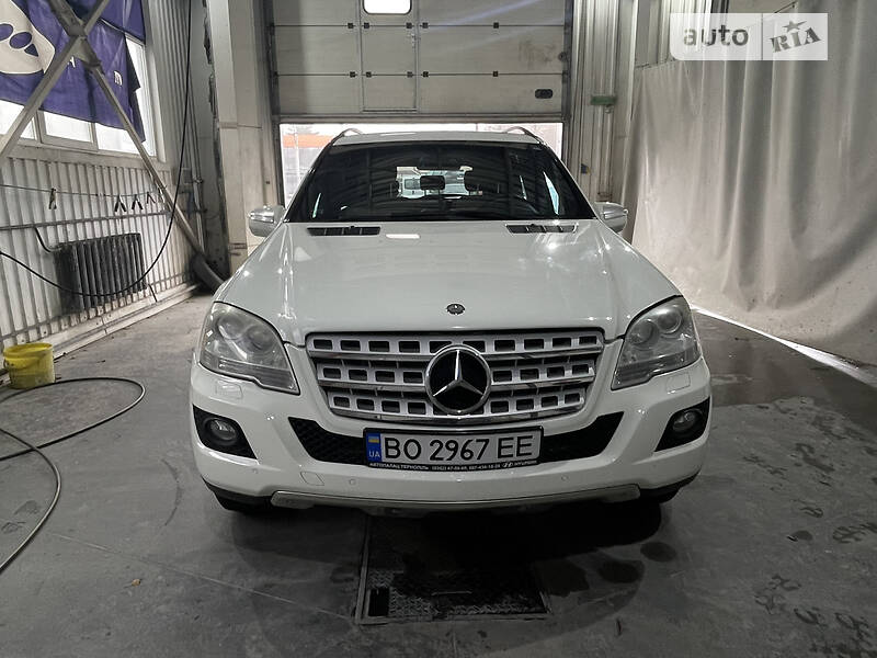 Позашляховик / Кросовер Mercedes-Benz M-Class 2010 в Тернополі фото 2 Позашляховик / Кросовер Mercedes-Benz M-Class 2010 в Тернополі
