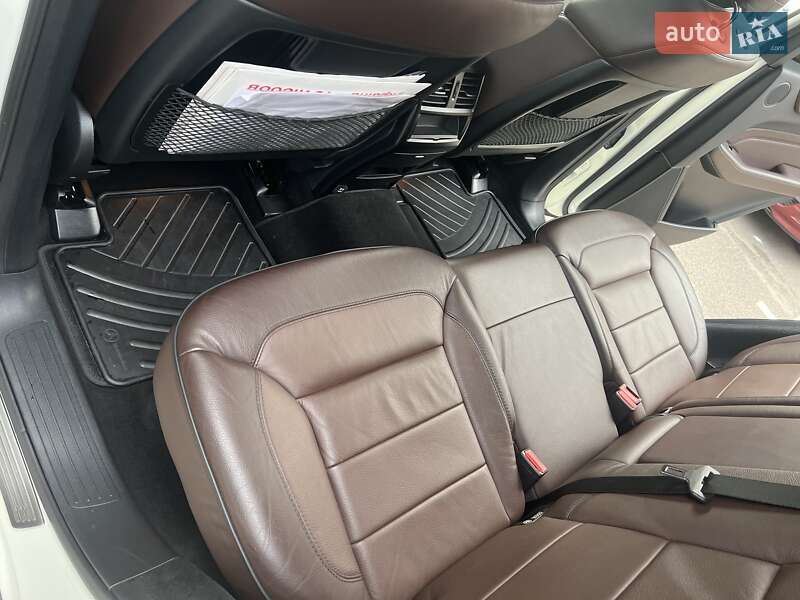 Внедорожник / Кроссовер Mercedes-Benz M-Class 2012 в Киеве
