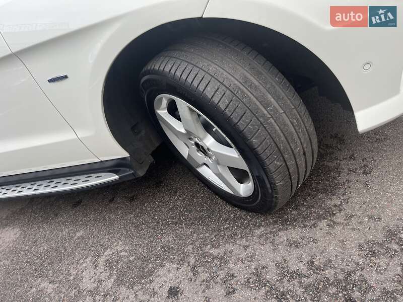 Внедорожник / Кроссовер Mercedes-Benz M-Class 2012 в Киеве