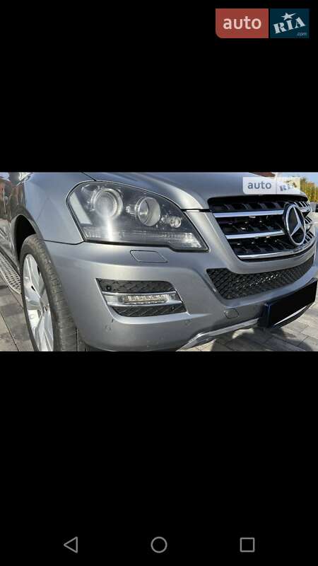 Внедорожник / Кроссовер Mercedes-Benz M-Class 2010 в Кременчуге фото 24 Внедорожник / Кроссовер Mercedes-Benz M-Class 2010 в Кременчуге