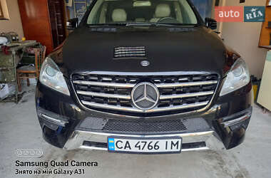 Mercedes-Benz M-Class 2011