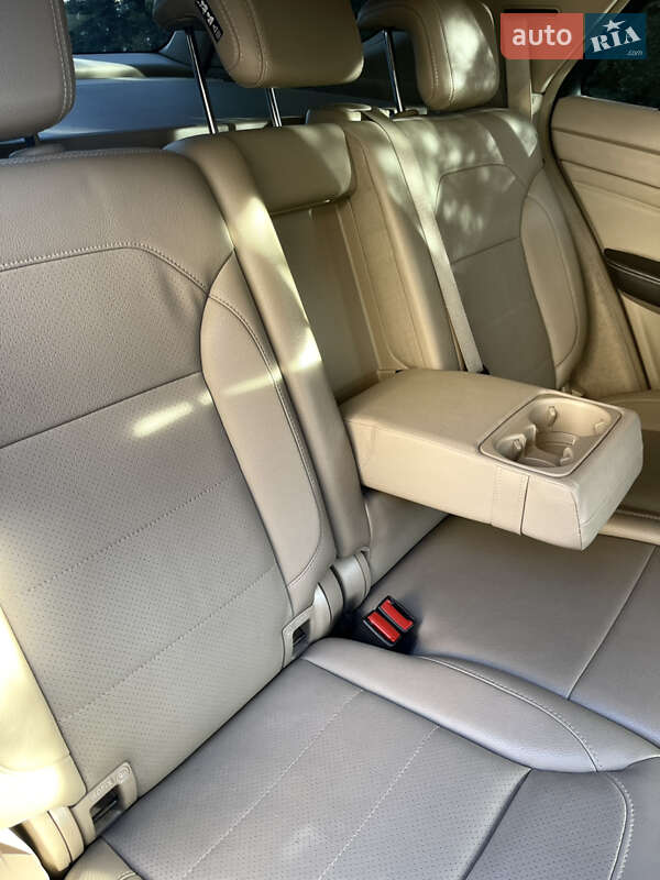 Внедорожник / Кроссовер Mercedes-Benz M-Class 2012 в Хмельнике