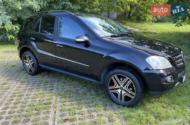 Mercedes-Benz M-Class 2008 Mercedes-Benz M-Class 2008