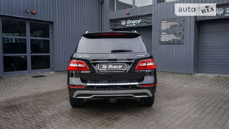 Внедорожник / Кроссовер Mercedes-Benz M-Class 2012 в Львове