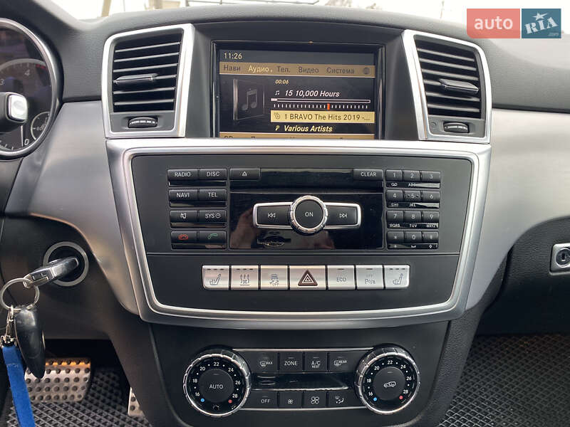 Внедорожник / Кроссовер Mercedes-Benz M-Class 2011 в Владимире