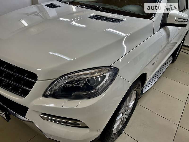 Внедорожник / Кроссовер Mercedes-Benz M-Class 2012 в Тячеве