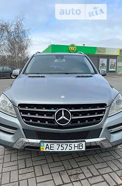 Mercedes-Benz M-Class 2012 Mercedes-Benz M-Class 2012