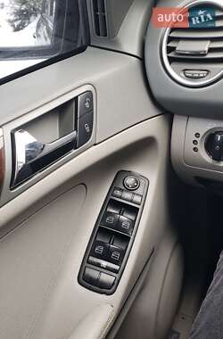 Внедорожник / Кроссовер Mercedes-Benz M-Class 2006 в 