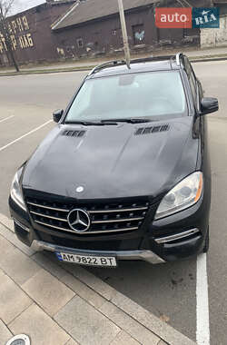 Mercedes-Benz M-Class 2012 Mercedes-Benz M-Class 2012
