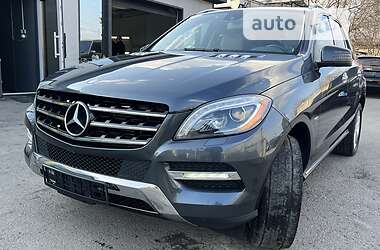 Внедорожник / Кроссовер Mercedes-Benz M-Class 2012 в 