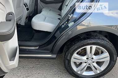 Внедорожник / Кроссовер Mercedes-Benz M-Class 2012 в 