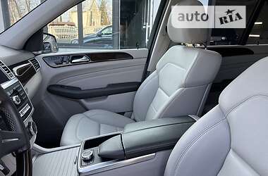 Внедорожник / Кроссовер Mercedes-Benz M-Class 2012 в 