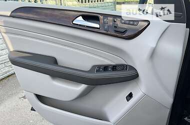 Внедорожник / Кроссовер Mercedes-Benz M-Class 2012 в 