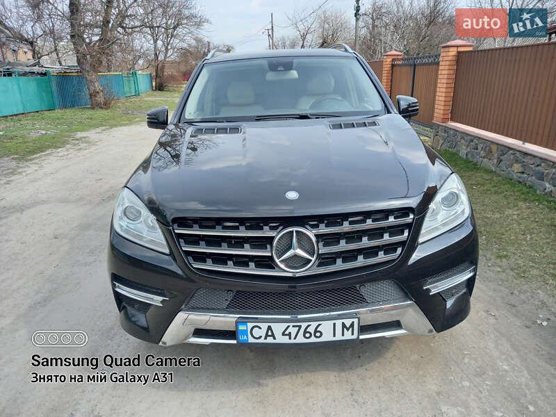 Внедорожник / Кроссовер Mercedes-Benz M-Class 2011 в Умани