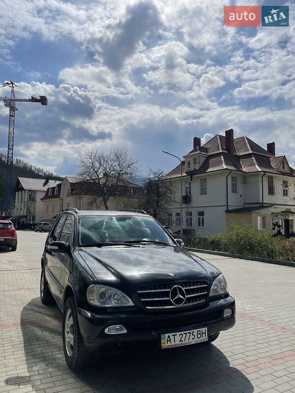 Внедорожник / Кроссовер Mercedes-Benz M-Class 2004 в Яремче